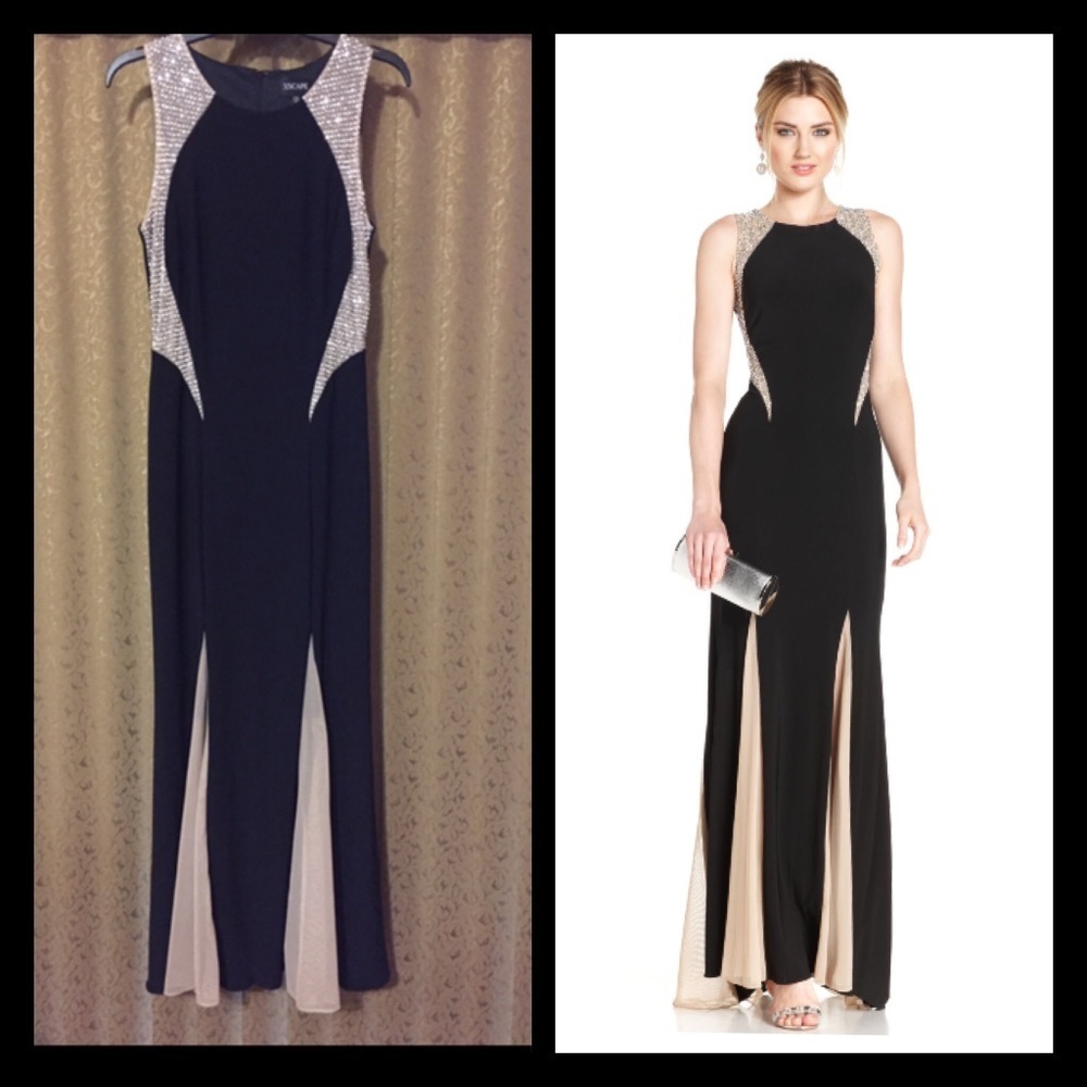 Black Embellished Soft Material Gown - Picture 5 of 6